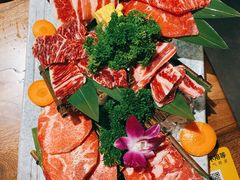 -明洞阿姨·韩式酱蟹烤肉·创意料理(三元桥店)