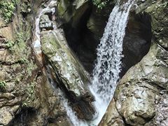 -龙水峡地缝景区