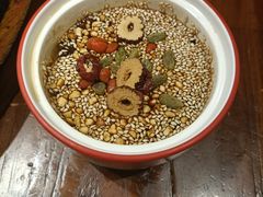 -老板恋上鱼(荣盛广场店)