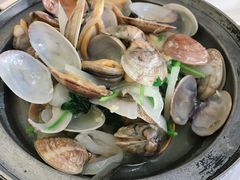 西洋白酒蚬煲-雅憩花园餐厅