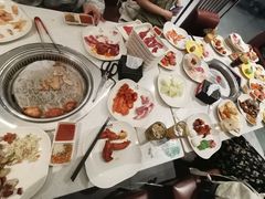 -佰烧海鲜烤肉火锅自助(世茂国际广场店)