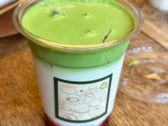 抹茶草莓牛乳-HOLIDAY休日(后田垟巷店)
