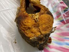 -艾力江和田馕坑烤肉店