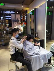 -不迫先生专业男士剪发