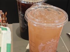 -星巴克(上海长宁来福士1F店)