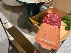 -左庭右院鲜牛肉火锅(京西大悦城店)