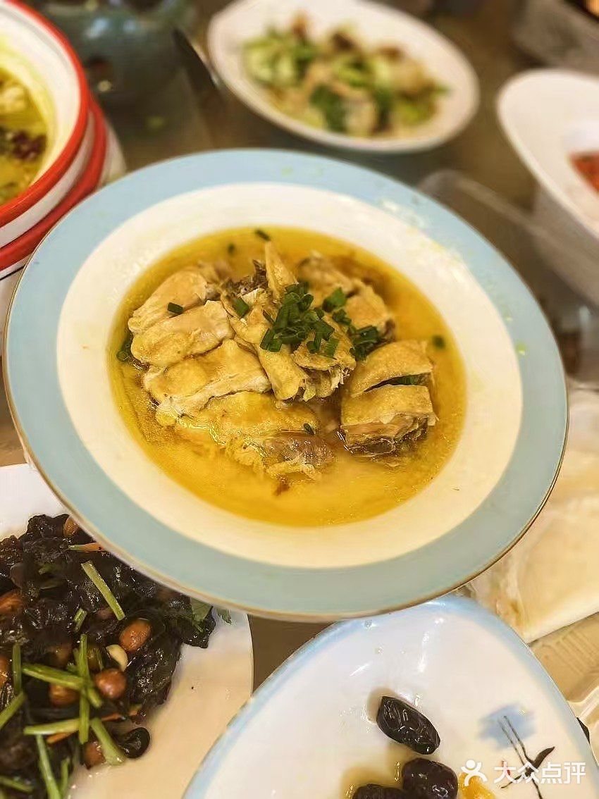 在松江之根吃喝玩乐的一天