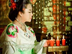 -九月鹰飞汉服摄影工作室