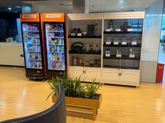 -交运起申一汽大众4S店(内江路店)