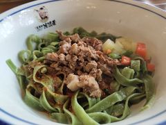 酱汁菠菜面-吴满满油泼面(北方风味园店)