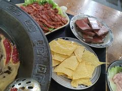 -重庆故事姊妹老火锅(财经学院店)