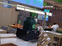 -百春原湖南牛肉粉(百联世纪店)
