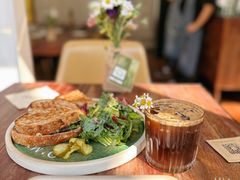 超级牛肉帕尼尼-O'mills Sourdough Bakery&Bistro(永嘉路店)