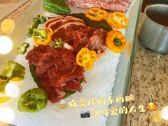 -怡豪大饭店·银顶旋转餐厅