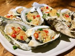 生蚝-路边摊小炉子烧烤