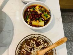 玫瑰红糖冰粉-黔派·贵州烙锅烤肉·米粉(车公庙店)