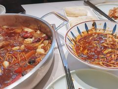 -黄记煌三汁焖锅(新佳丽江汉路店)