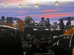 -Sunset Bar(丹绒亚路香格里拉店)