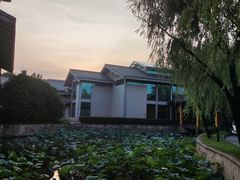 -绍兴鉴湖君澜大酒店
