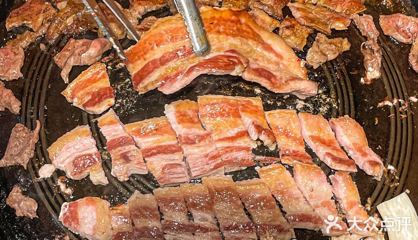大连韩剧同款锅盖烤肉🥩滋滋冒油炒饭嘎嘎香❗️