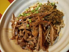 -佬钱湾仔(衣裳街店)