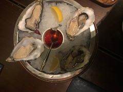 -恰餐厅及酒吧 CHAR Bar & Grill (北京丽都皇冠假日店)