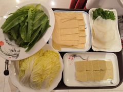 -天宜隆蘑菇宴火锅(石景山旗舰店)