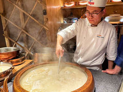 -腾格里· 蒙古山羊火锅(北京中关村店)