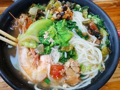 -周记蟹仔粉(侨港风情街店)