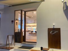 -Line 咖啡(石厦花园店)