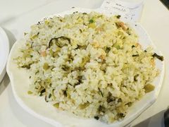 -德林酸菜鱼火锅(南丹店)