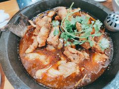 -巴乡石锅鱼(密云店)