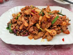 -香猪美食(中心店)