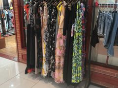 -鹏润达环球服贸广场