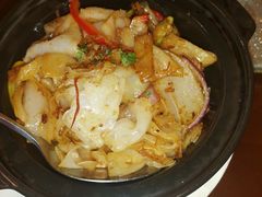 -广州中心皇冠假日酒店·百粤楼