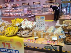 -巴黎贝甜(华堂新辰汇店)