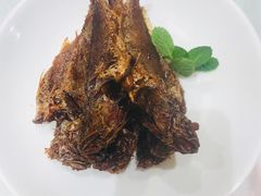 -品悦酒店(三林古镇店)