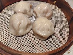 鲜肉汤包-东园小馆(苏州中心店)