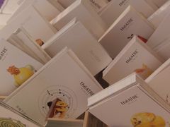 -théATRE 茶聚场(王府中環店)