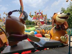 -上海迪士尼度假区