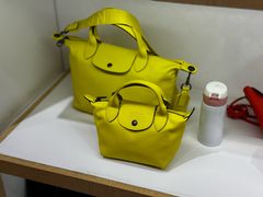 -Longchamp(佛罗伦萨小镇奥特莱斯店)
