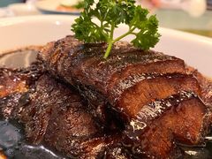 招牌焦糖黑叉烧-维园悦谱·海派家常菜(乌鲁木齐南路店)