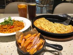 -必胜客(WOW中心城店)
