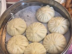 传统猪肉包子-狗不理大酒店(意式风情街店)