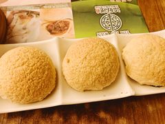 酥皮焗叉烧包-添好运点心专门店(深水埗店)