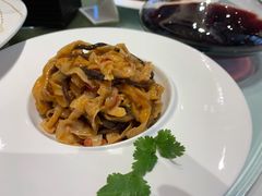 -万龙洲海鲜(大兴绿地缤纷城店)