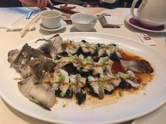 石锅古法蒸老虎斑-利苑酒家(华熙国际店)