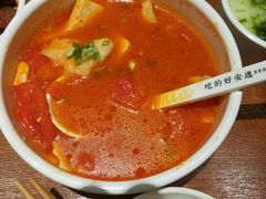 -渝是乎酸菜鱼(龙旗购物中心店)