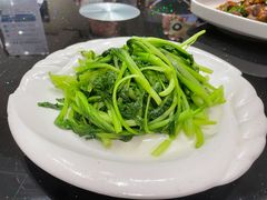 -好兄弟郭巨海鲜(天一阁店)