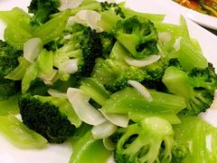 -大妈饺子馆·特色锅包肉·饺子(鼓楼店)